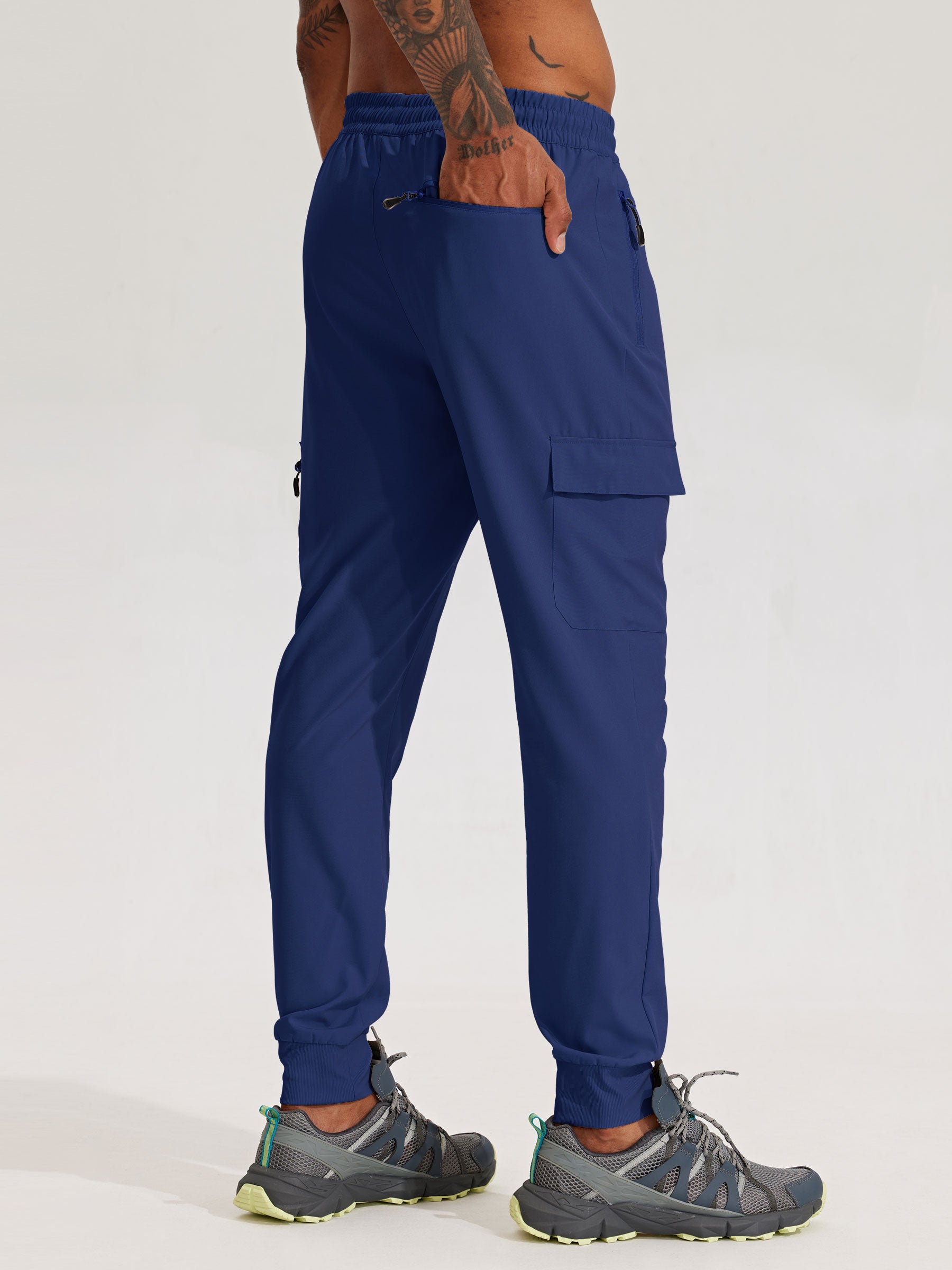 Men's Lightweight Cargo Joggers