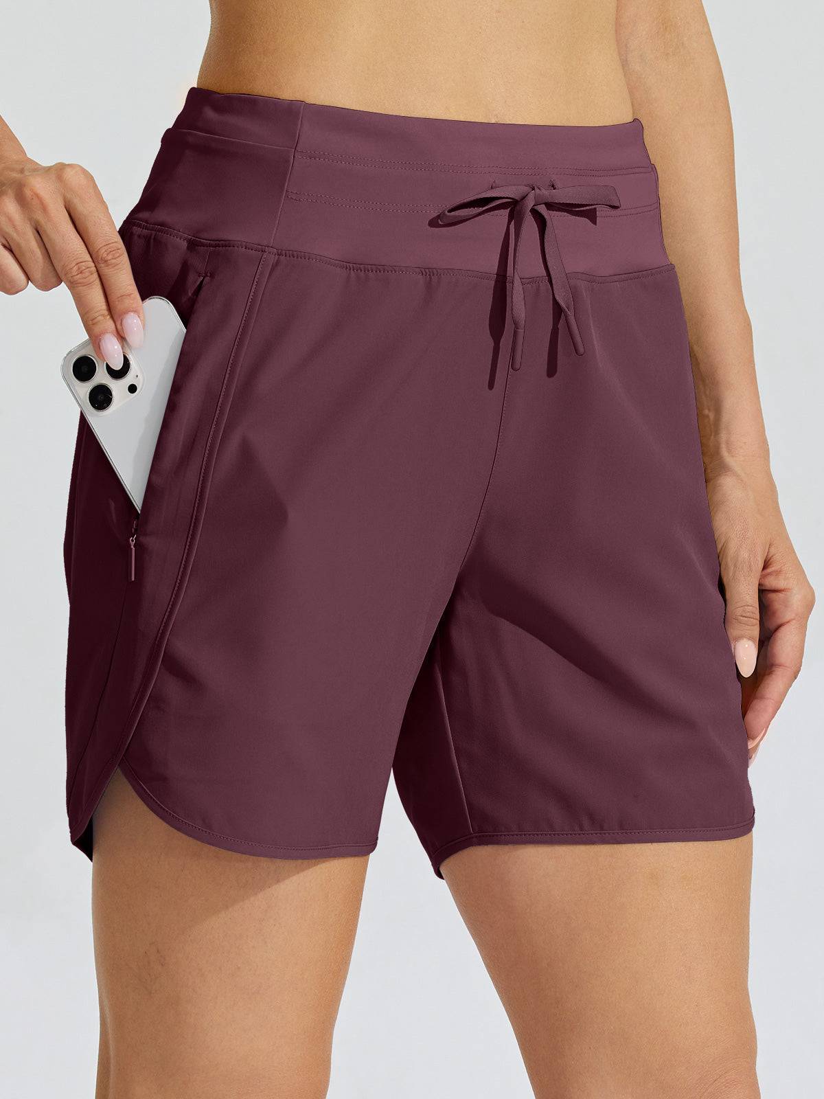 Women's 5-Inch Performance Utility Shorts