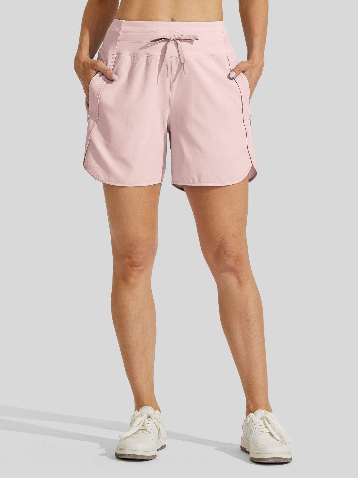 Women's 5-Inch Performance Utility Shorts