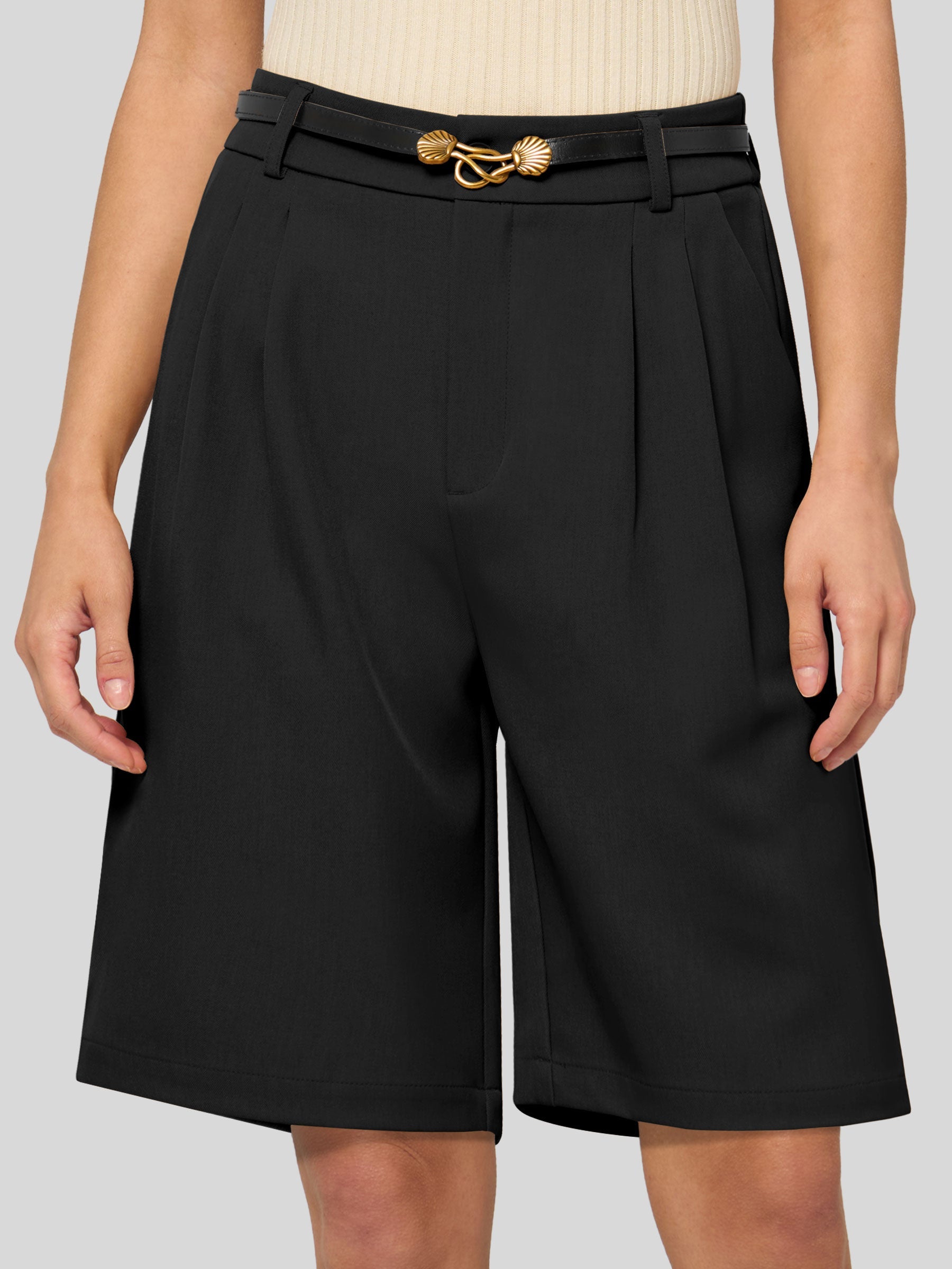 Women's Pleated Work Shorts