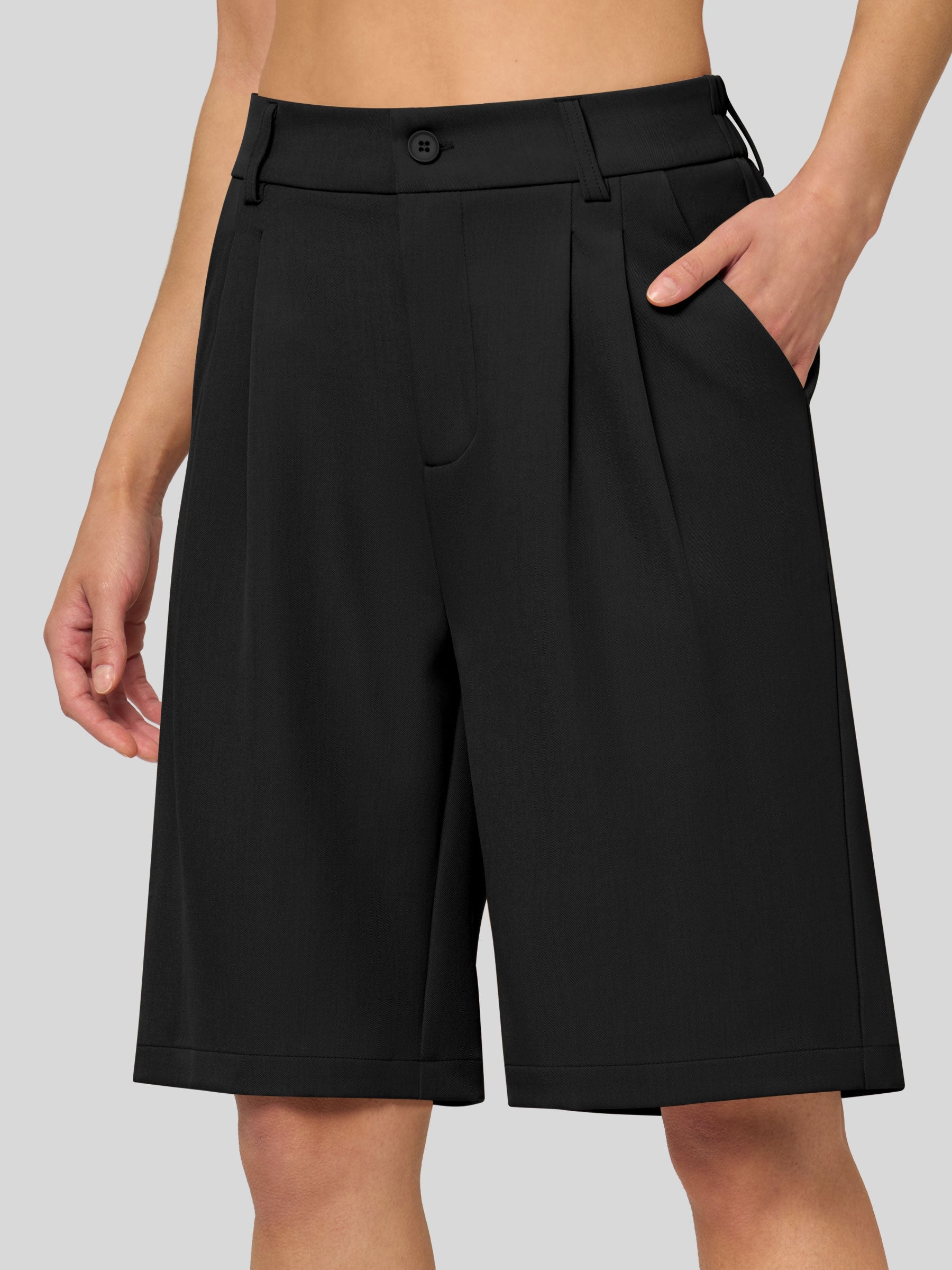 Women's Pleated Work Shorts