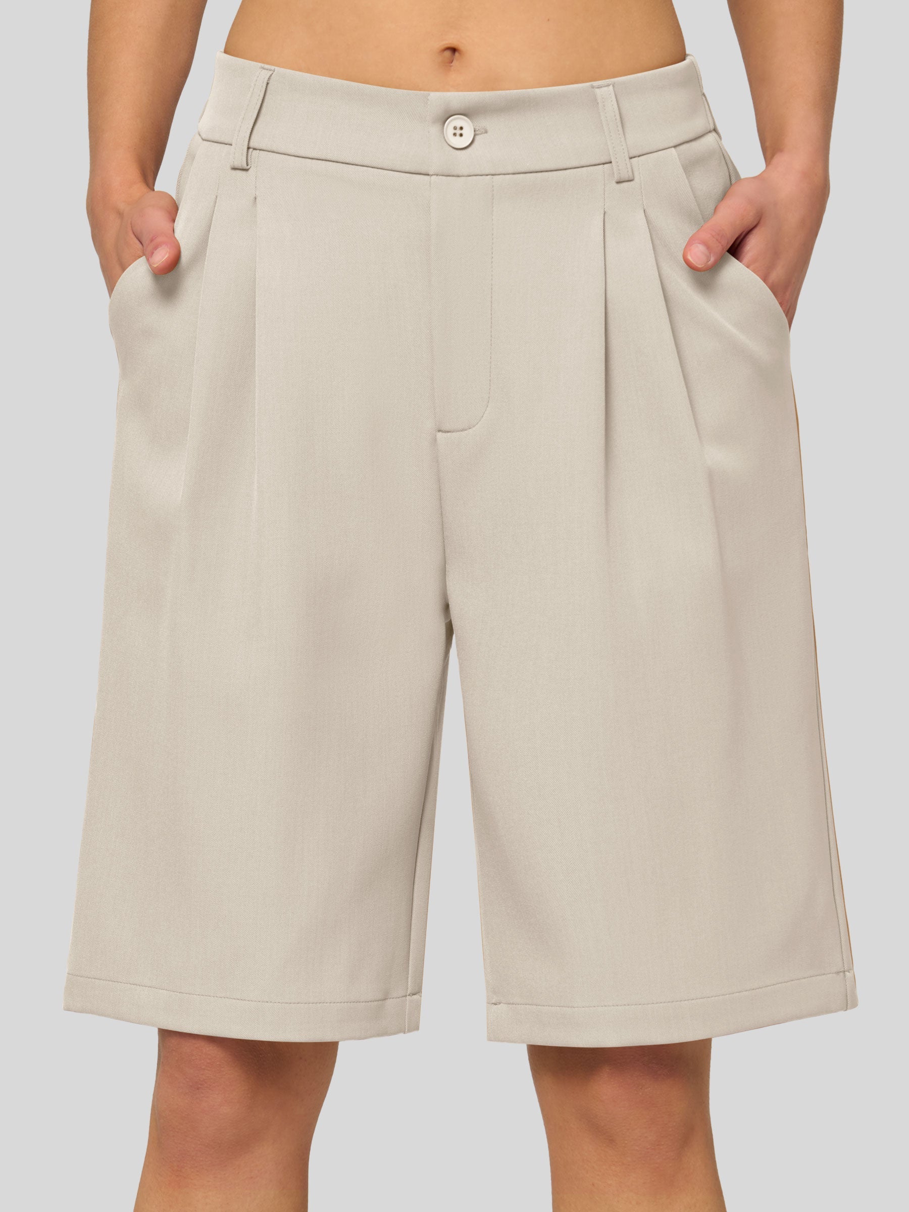 Women's Pleated Work Shorts