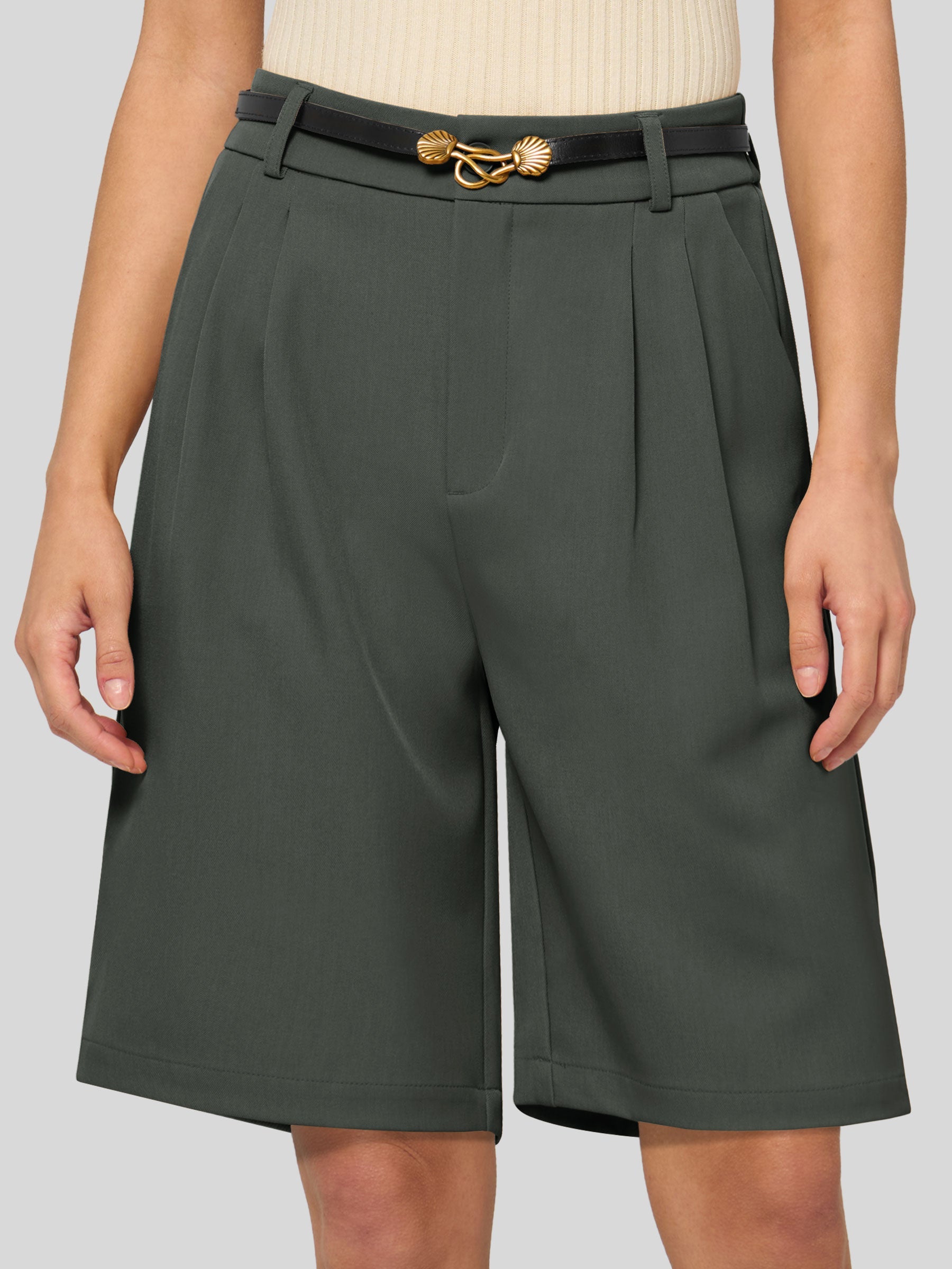 Women's Pleated Work Shorts