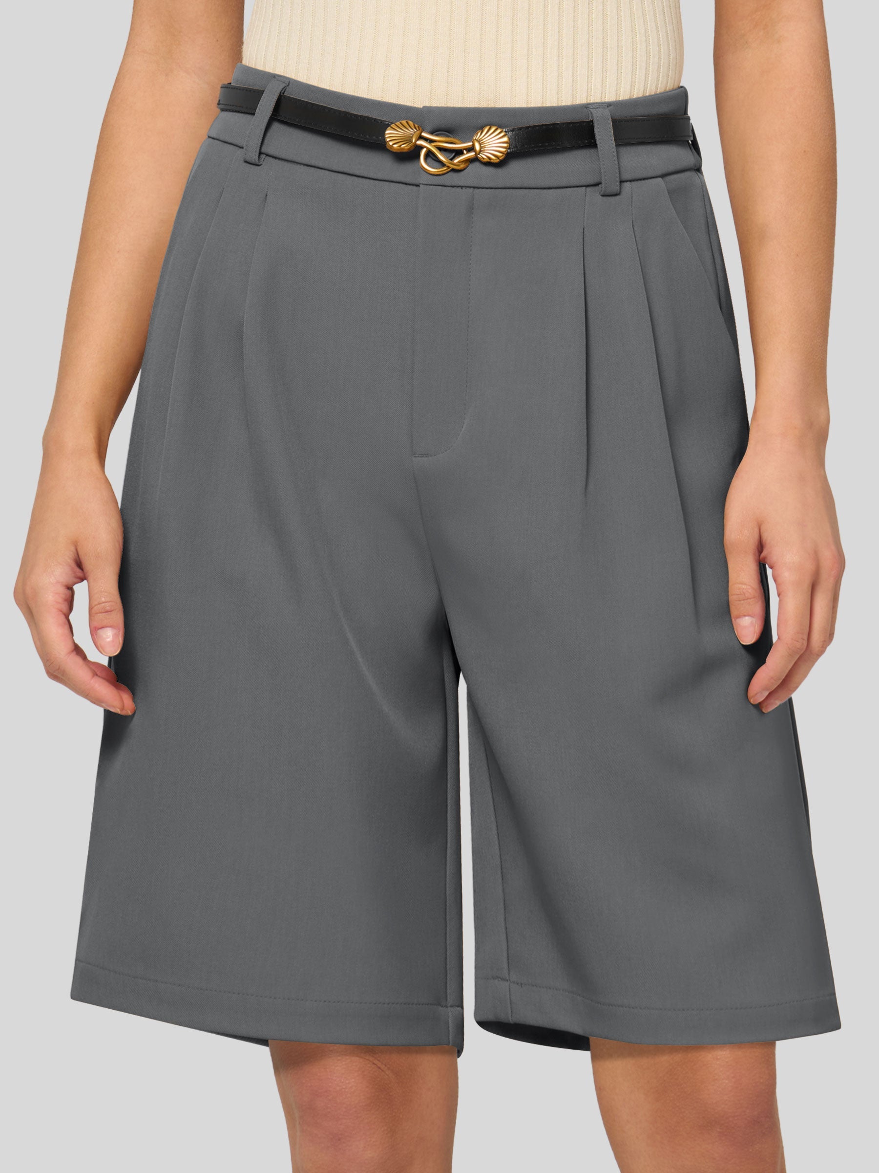 Women's Pleated Work Shorts