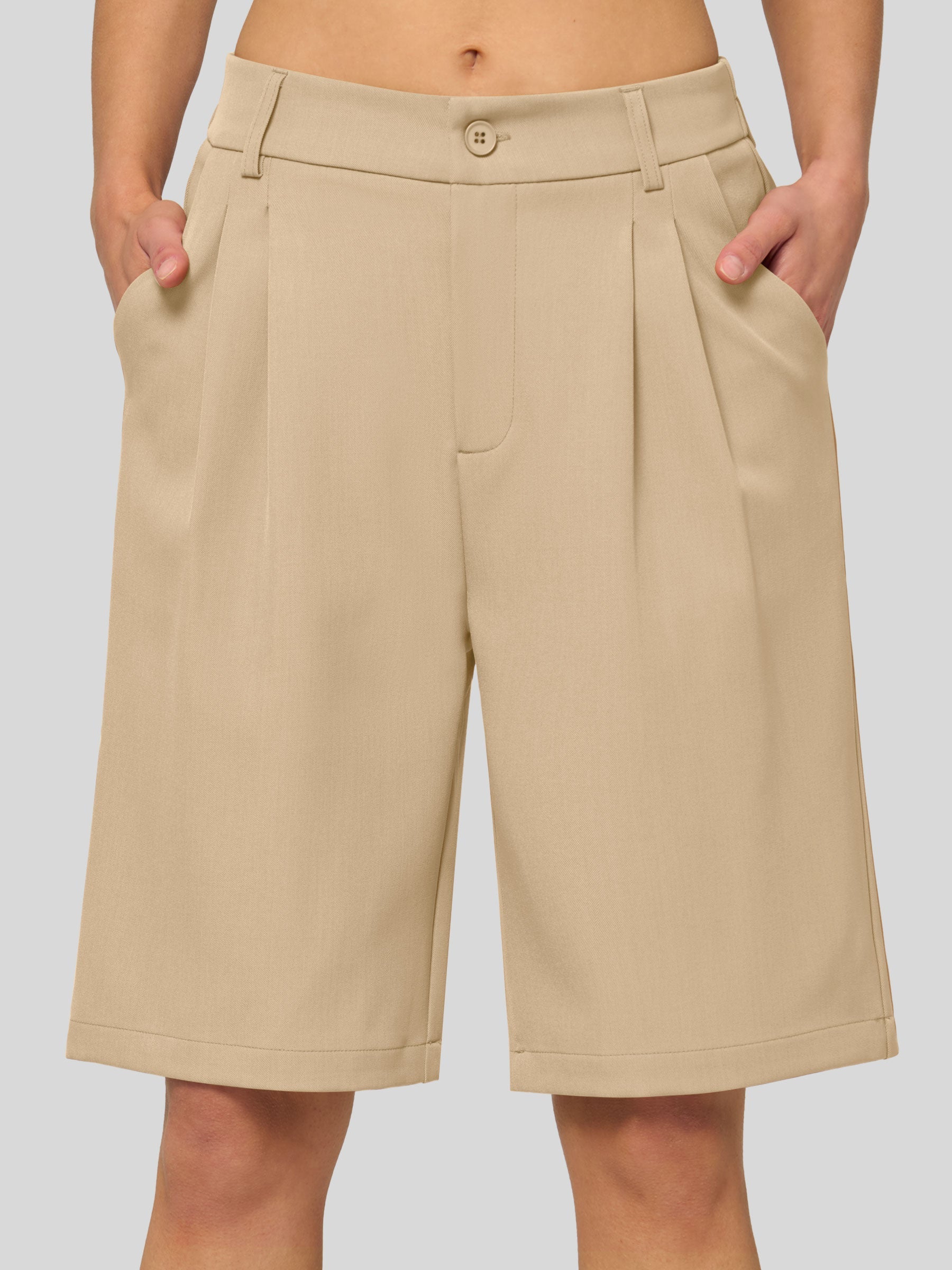 Women's Pleated Work Shorts
