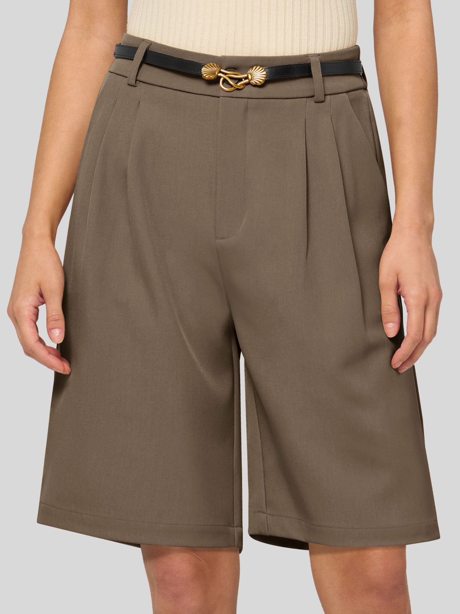 Women's Pleated Work Shorts