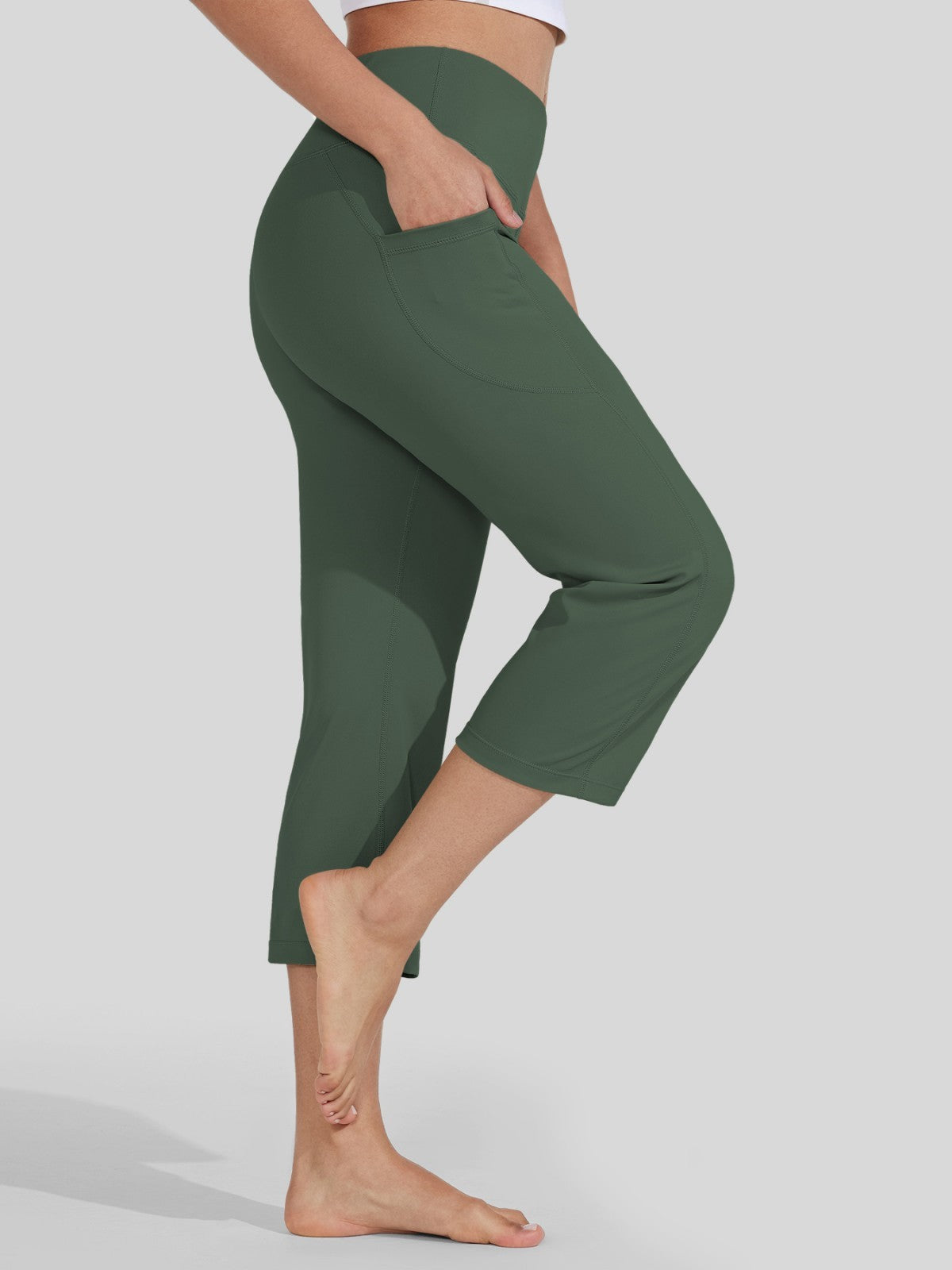 Women's Straight Leg Capris Pants