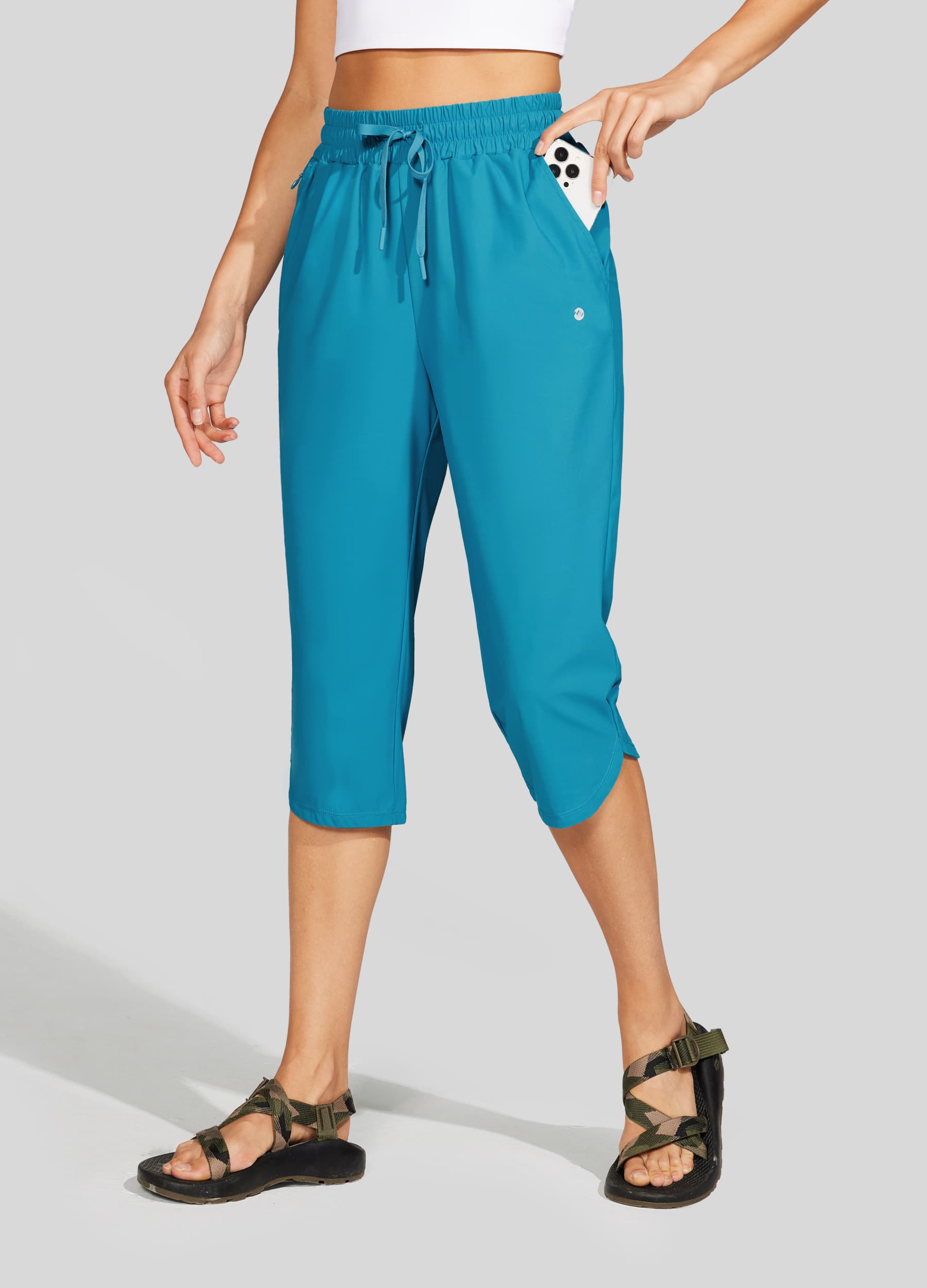 Women's Sports Woven Capri Pants