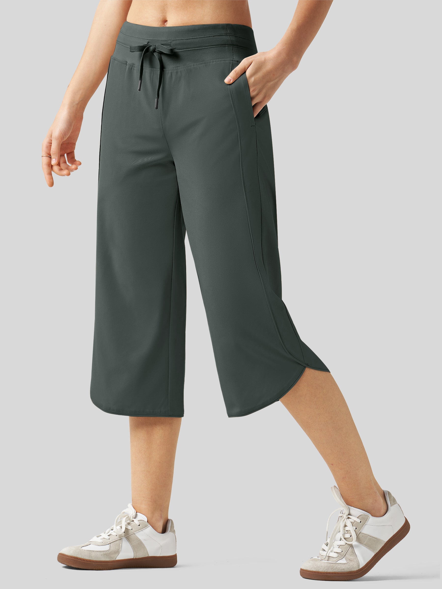 Women's Ultra-light Wide Leg Capri Pants