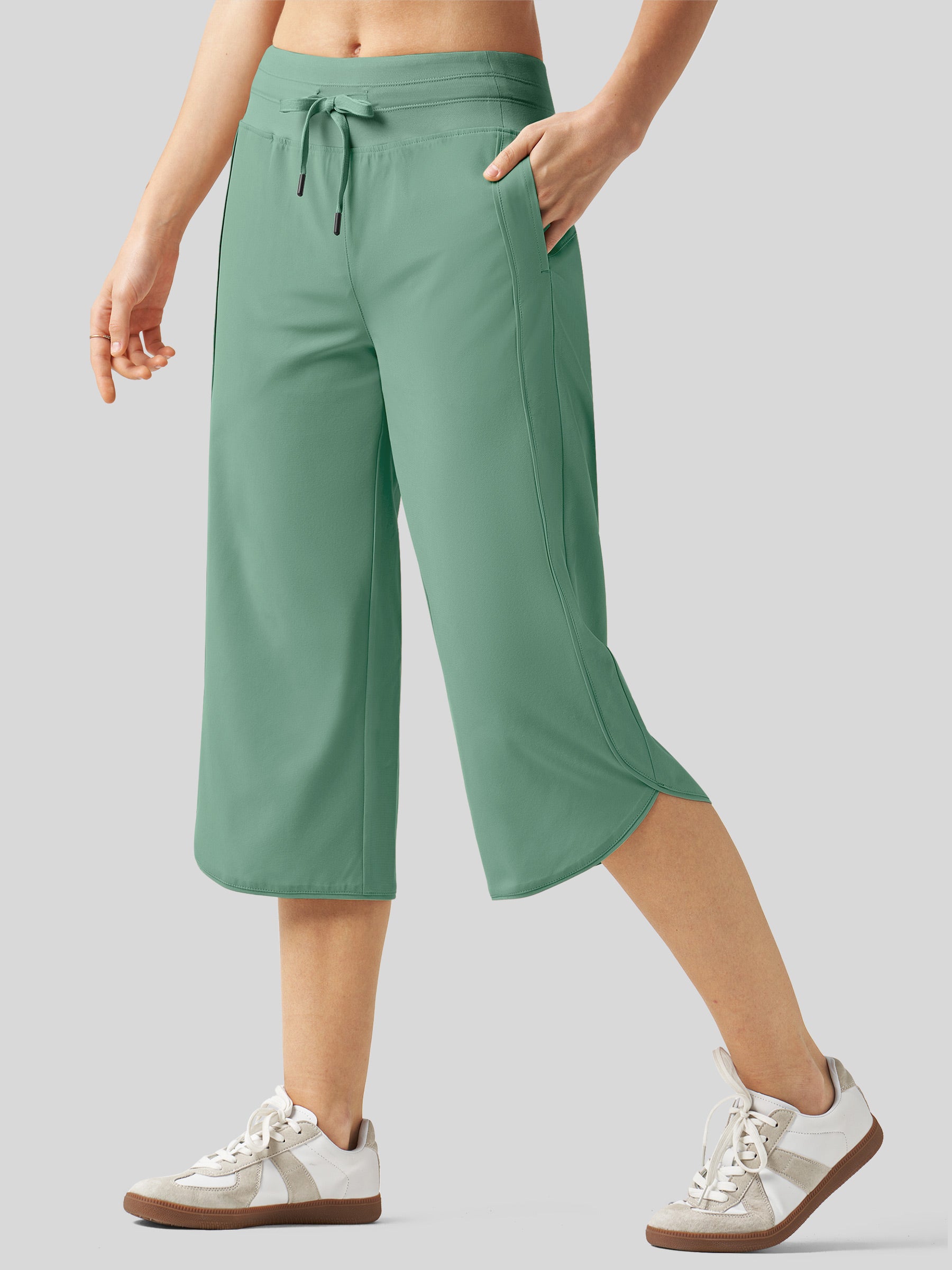 Women's Ultra-light Wide Leg Capri Pants
